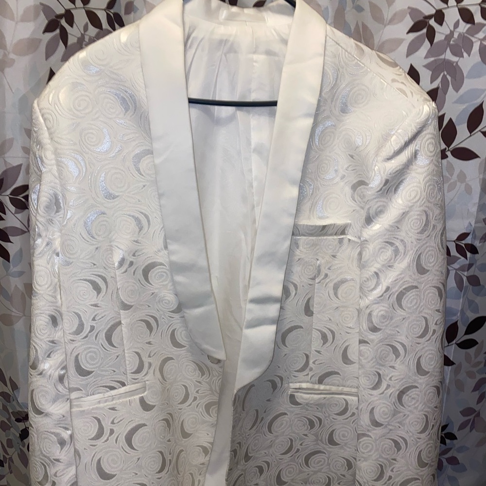 White pearl suite jacket